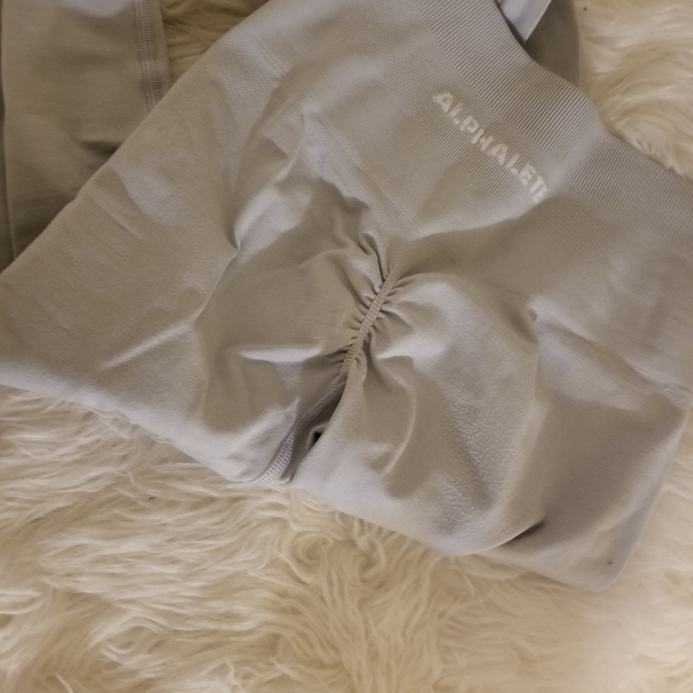 Alphalete booty scrunch XS seamless